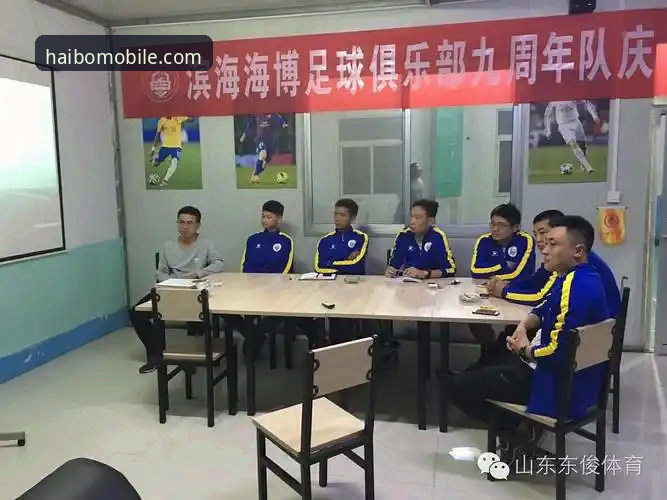 海博体育数据同步最新版 海博体育数据同步最新版用户亲历:尼克斯大胜老鹰这场半场47分差距的比赛,到底有多震撼?